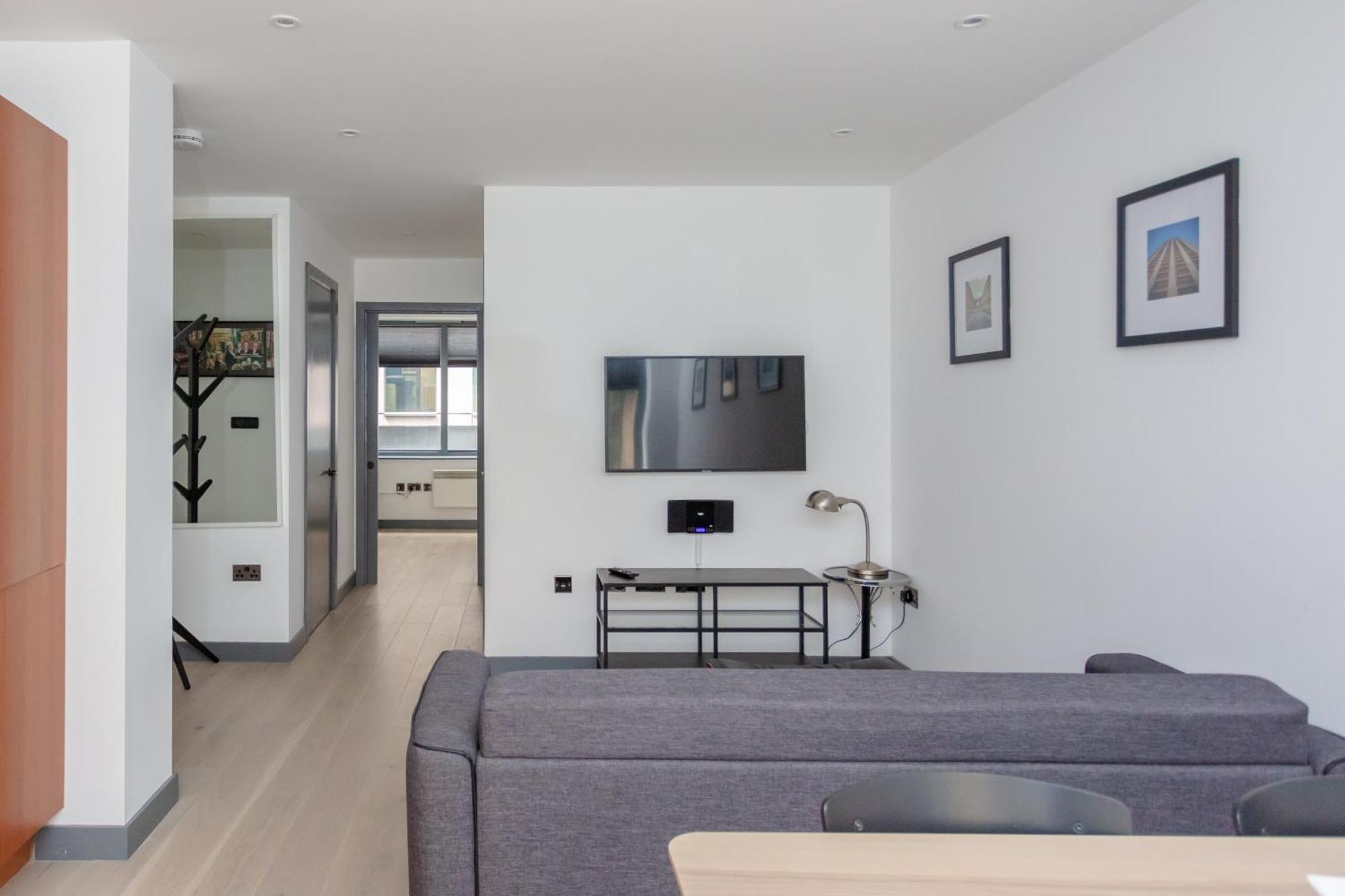Stylish 1 Bedroom Apartment In Holborn In A Great Location Лондон Екстер'єр фото